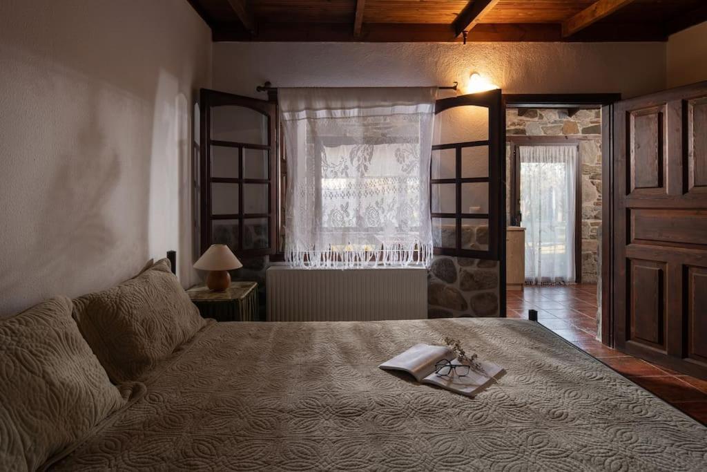 Traditionelles Appartement Athos Shadow Am Meer Paralia Sikias Exterior photo
