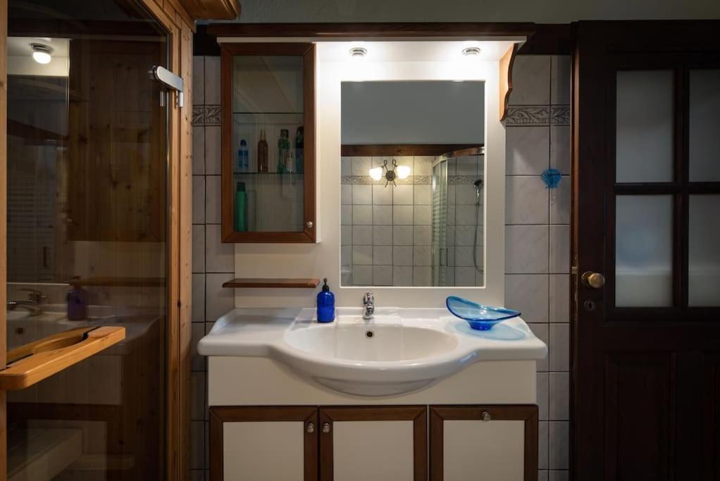 Traditionelles Appartement Athos Shadow Am Meer Paralia Sikias Exterior photo